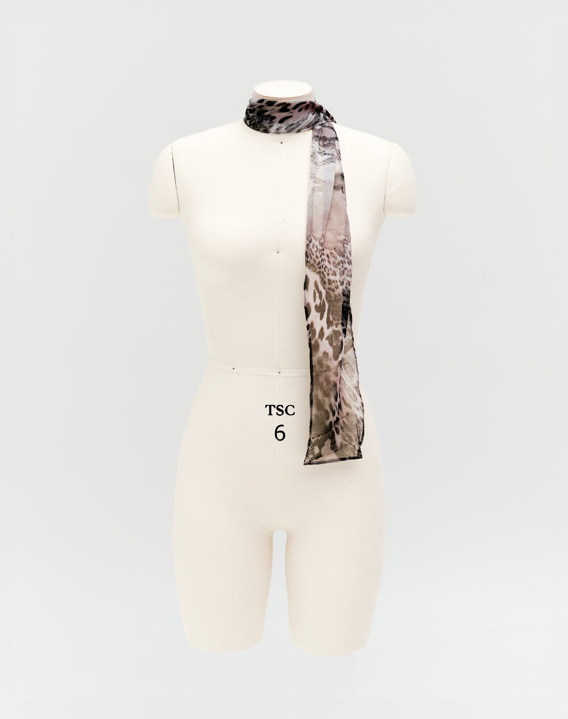 Avi Scarf